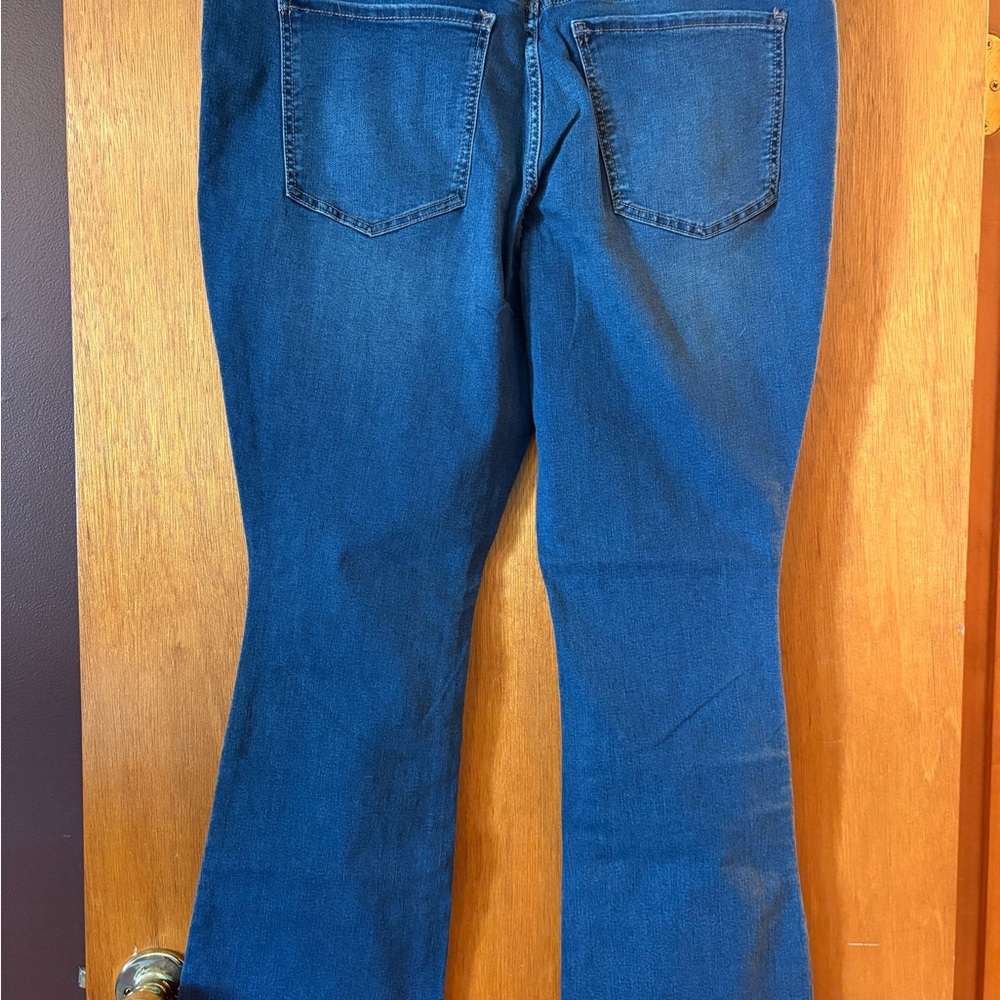 Terra & Sky Dark Blue Highrise Bootcut  Jeans 👖